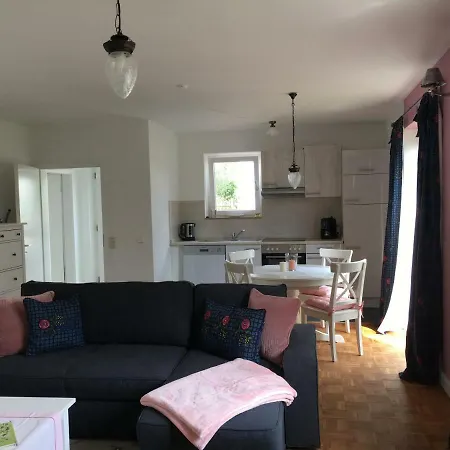 Malwine アパート